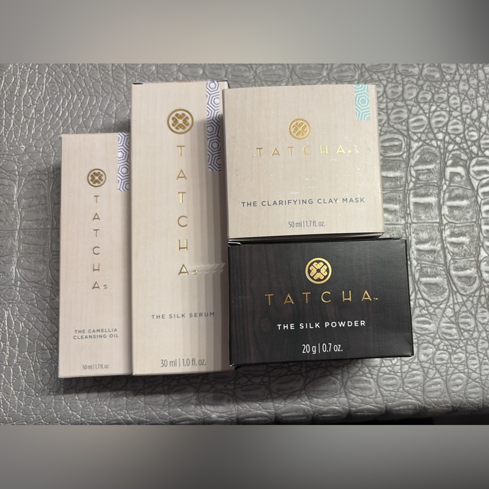 Tatcha Skincare Set - Black, Cream, Gold